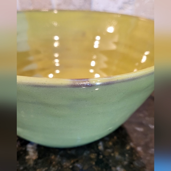 Hand Tossed High Sided Olive Green Seagrove, NC Bowl - Picture 7 of 16